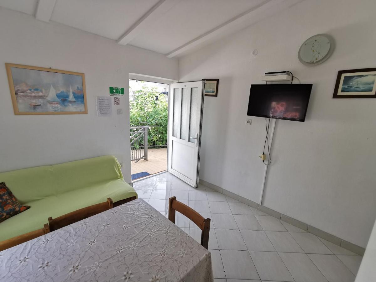 Apartment Marica Lukovo